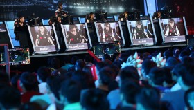 TheShy剑魔再现天神下凡 iG打满五局艰难晋级！为了获得绝版皮肤，你需要全位置打上王者段位…