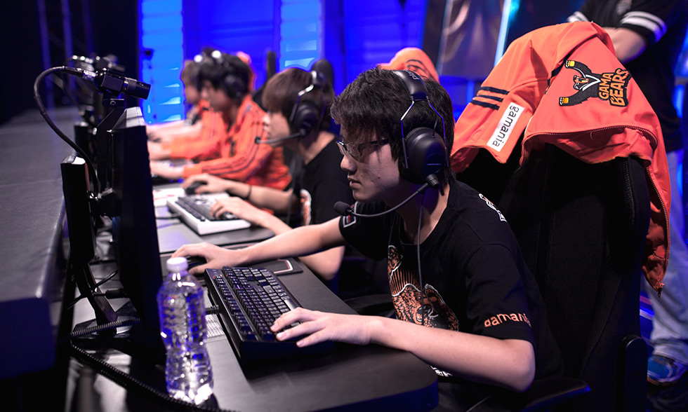 LCK夏季赛季后赛激战：Faker领衔T1战队生死战，全球总决赛名额仅剩最后一席-开运电竞